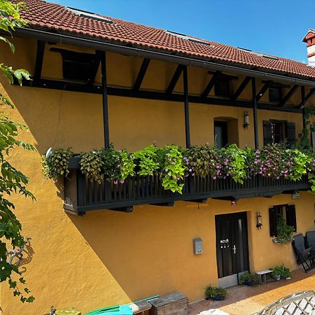 Holiday Home Katric Kamno Exterior foto