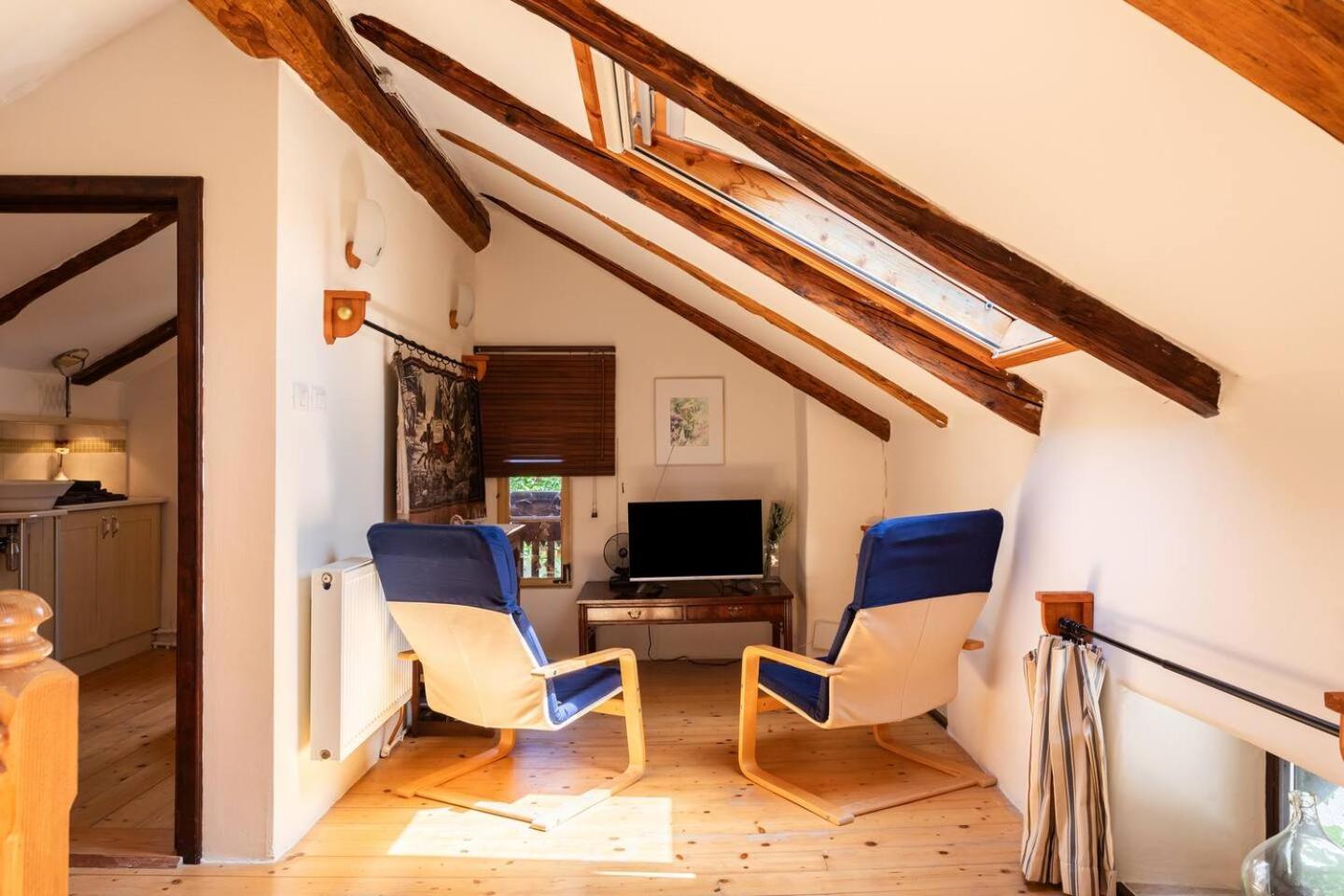 Holiday Home Katric Kamno Exterior foto