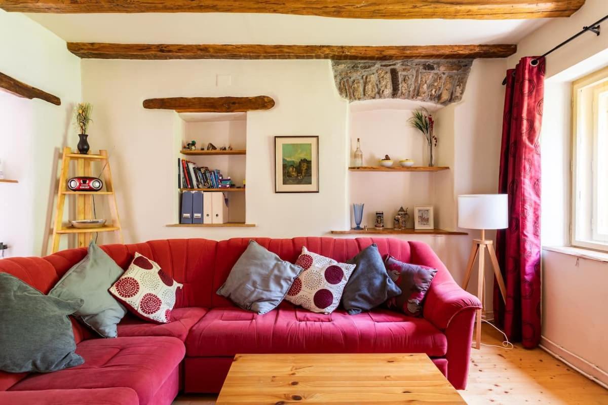Holiday Home Katric Kamno Exterior foto